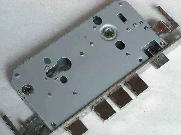 旅顺口24小时上门开锁公司